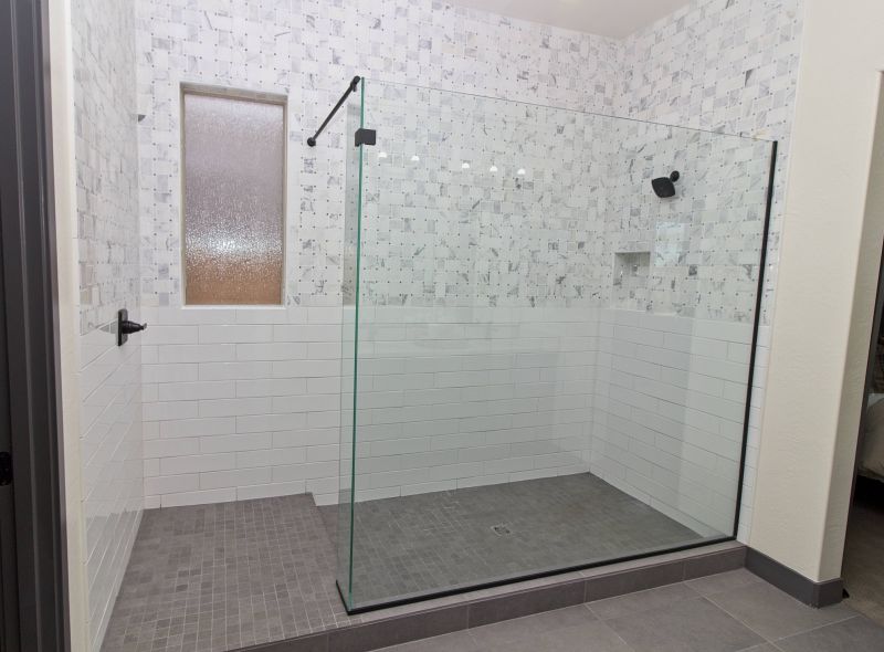 Tile Accents in Modern Shower